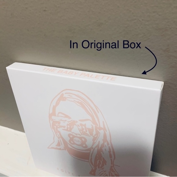 NWT GIVE THEM LALA BEAUTY “The Baby” Eyeshadow Palette - Picture 2 of 9